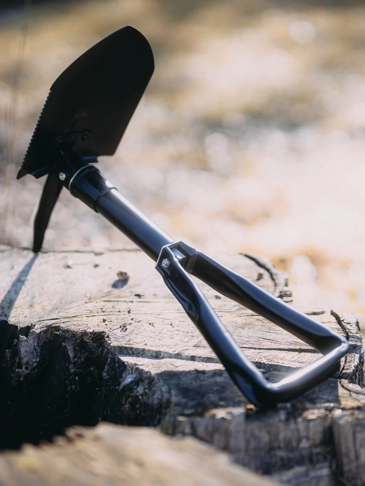 Giants fishing Skladacia lopatka Camping Shovel