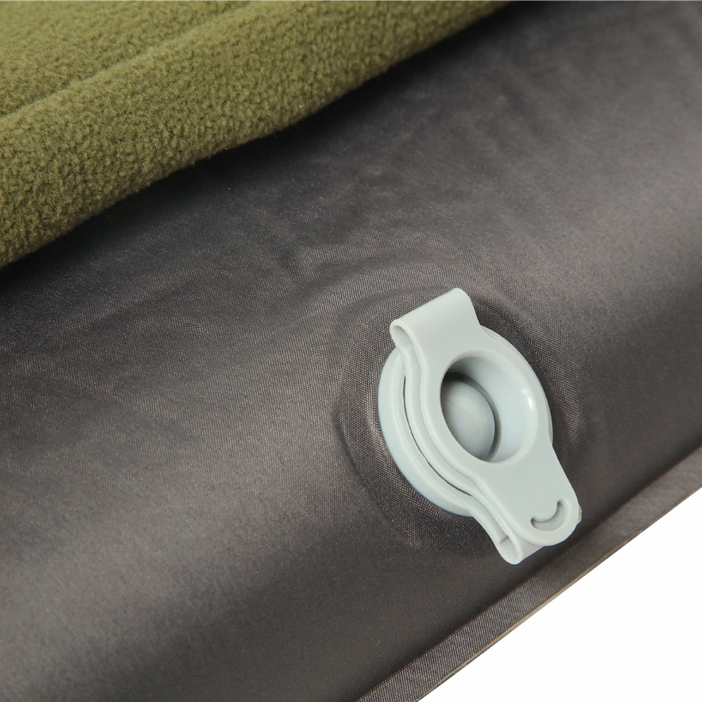 Giants fishing Lehátko Luxury Air Bedchair 8Leg